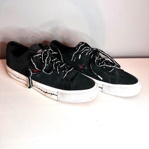 Converse - One Star Pro Ox Roses, Lo Top, Sneakers, Black, Barbed Wire Design
